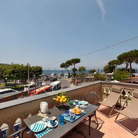 Terrace By The Sea - Entire With Terrace Διαμέρισμα *